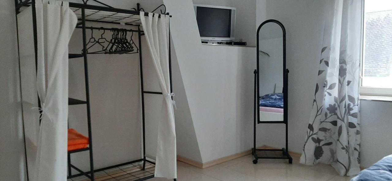 Feriendomizil-Roger-Wohnung-2 莱比锡 外观 照片
